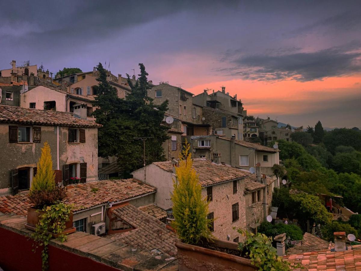 Апартаменты Bed & Breakfast Les Hauts De Cagnes Vue Mer Et Montagne Экстерьер фото