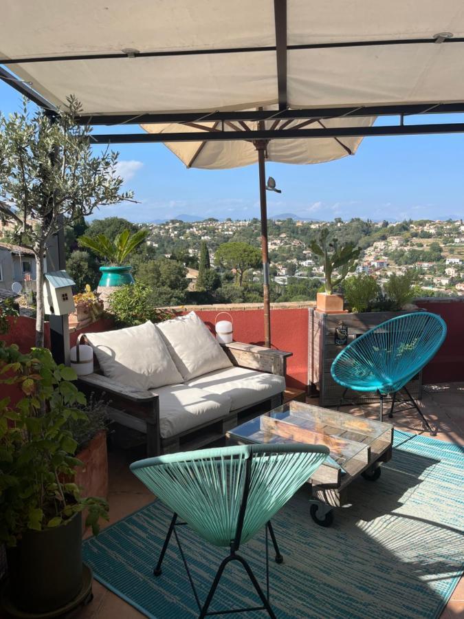 Апартаменты Bed & Breakfast Les Hauts De Cagnes Vue Mer Et Montagne Экстерьер фото